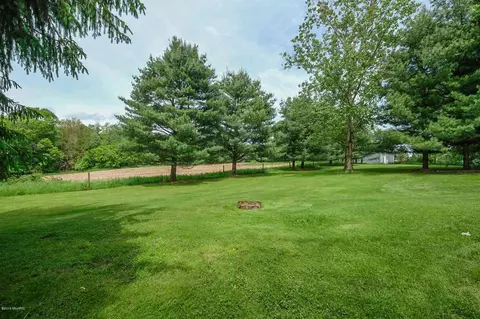 15987 E C, Augusta, MI 49012 photo 4