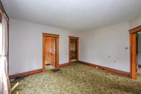 503 E Brg, Plainwell, MI 49080 photo 8
