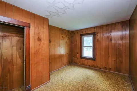 503 E Brg, Plainwell, MI 49080 photo 11