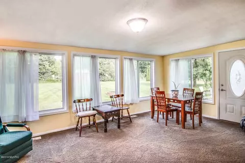 146 Brook, Marshall, MI 49068 photo 6
