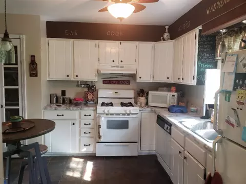 255 W Water, Constantine, MI 49042 photo 6