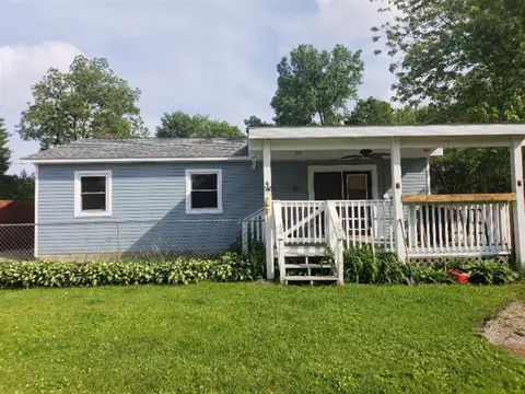 255 W Water, Constantine, MI 49042 photo 2