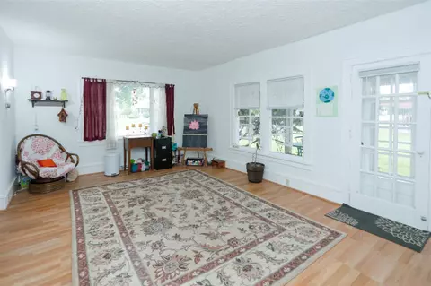 717 N Main, Plainwell, MI 49080 photo 12
