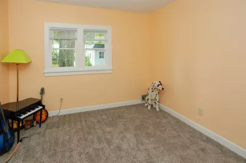 717 N Main, Plainwell, MI 49080 photo 17