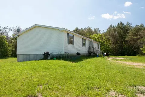 1395 Mart, Morley, MI 49336 photo 3