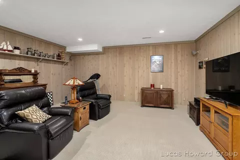 9280 28th, Ada, MI 49301 photo 29