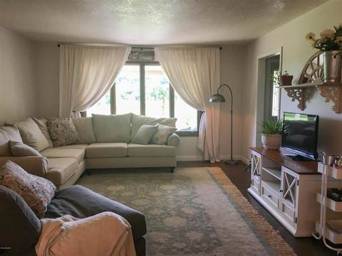 132 E Rose, Coldwater, MI 49036 photo 8