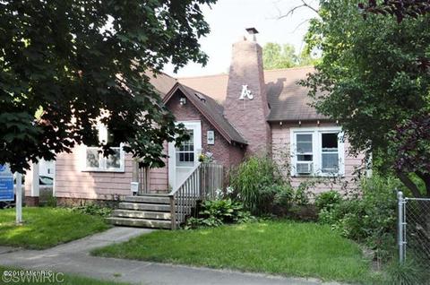 604 Elm, Three Rivers, MI 49093 photo 1