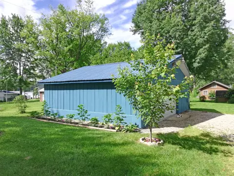 735 W Mohawk, White Cloud, MI 49349 photo 22
