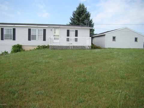 7430 Lessiter, Belding, MI 48809 photo 5