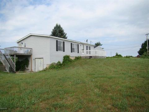 7430 Lessiter, Belding, MI 48809 photo 4