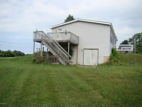 7430 Lessiter, Belding, MI 48809 photo 3