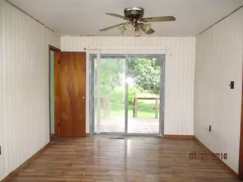 19322 Partello, Marshall, MI 49068 photo 3