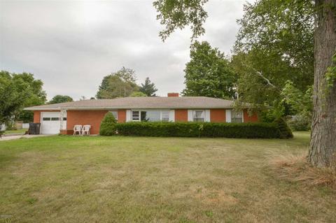 64671 Us-131, Constantine, MI 49042 photo 1