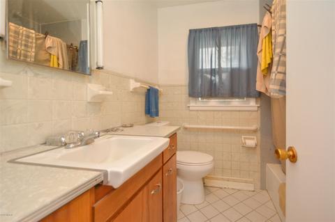 64671 Us-131, Constantine, MI 49042 photo 11