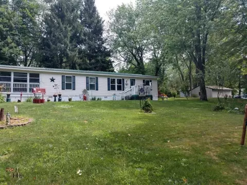 610 W Mohawk, White Cloud, MI 49349 photo 5