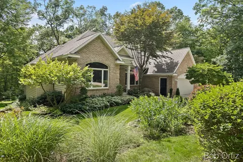 7343 Oakhaven, Ada, MI 49301 photo 2