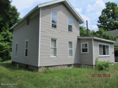 214 Fifth, Three Rivers, MI 49093 photo 1