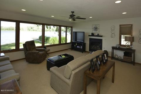 3091 Baseline, Gobles, MI 49055 photo 3