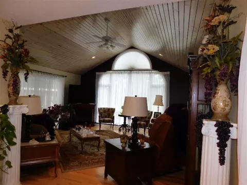 139 S Webster, White Cloud, MI 49349 photo 4