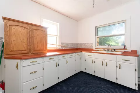 225 Holmes, Schoolcraft, MI 49087 photo 17