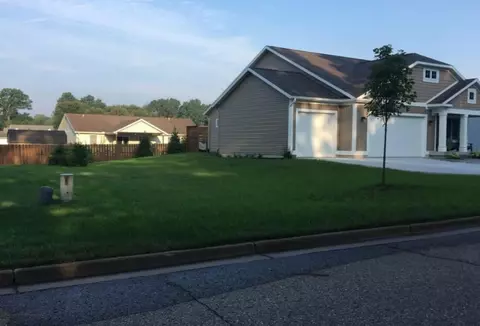 1012 Eley, Otsego, MI 49078 photo 3