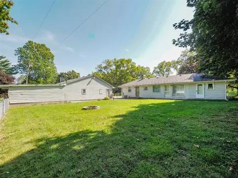 2546 W B, Plainwell, MI 49080 photo 19