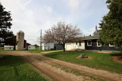 4486 14th, Dorr, MI 49323 photo 2