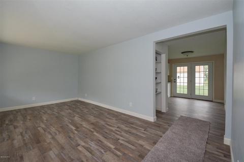 58230 James, Three Rivers, MI 49093 photo 5