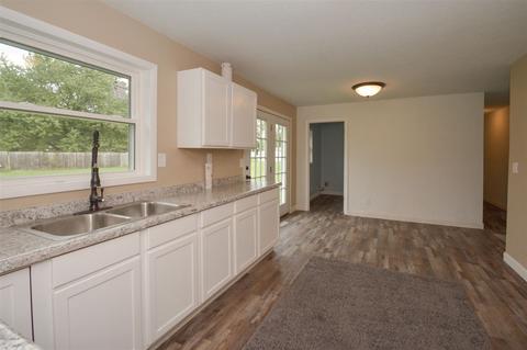 58230 James, Three Rivers, MI 49093 photo 10