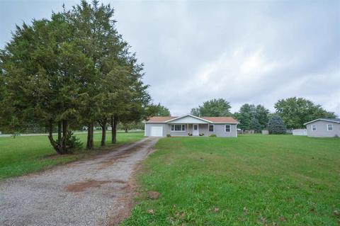 58230 James, Three Rivers, MI 49093 photo 1