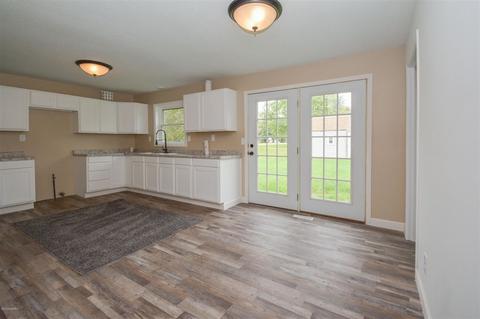 58230 James, Three Rivers, MI 49093 photo 8