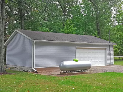 629 W 3 Mile, White Cloud, MI 49349 photo 4