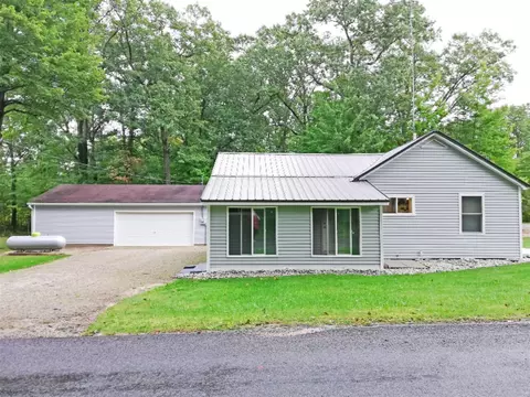 629 W 3 Mile, White Cloud, MI 49349 photo 17