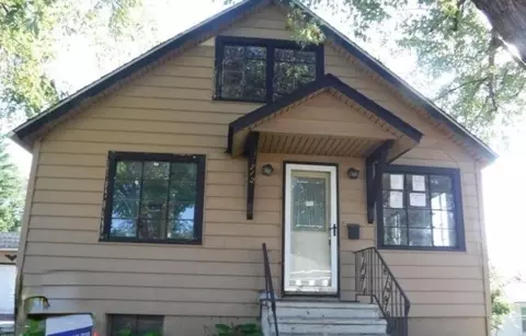 712 Spring, Three Rivers, MI 49093 photo 1