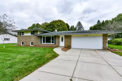 138 Brook, Marshall, MI 49068 photo 6