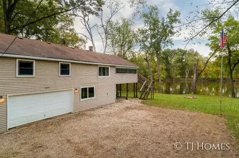 10652 Fulton, Lowell, MI 49331 photo 24