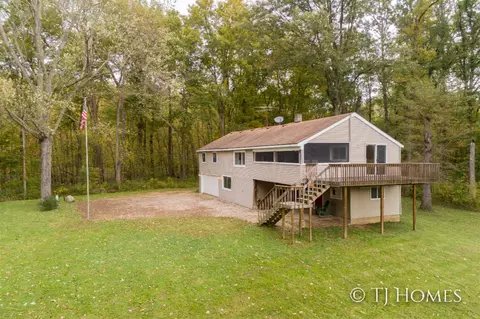10652 Fulton, Lowell, MI 49331 photo 25