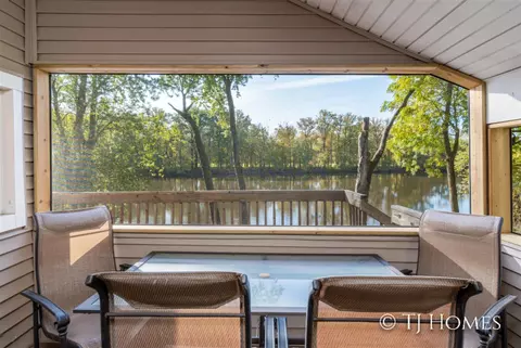 10652 Fulton, Lowell, MI 49331 photo 14