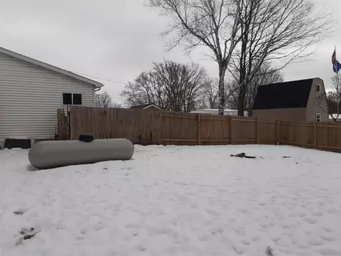244 Hewlett, Remus, MI 49340 photo 9