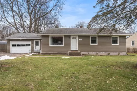 3932 Devonshire, Kalamazoo, MI 49006 photo 1