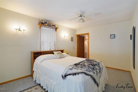 1710 Christine, Harrison, MI 48625 photo 18