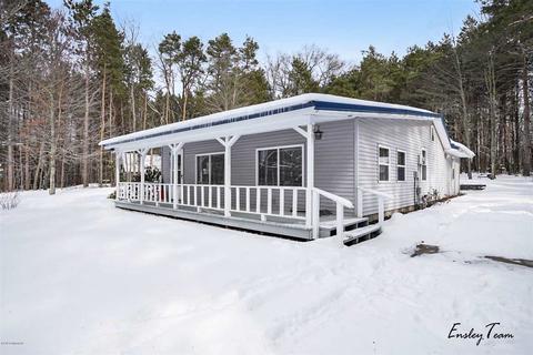 1710 Christine, Harrison, MI 48625 photo 5