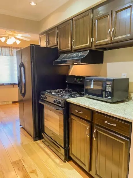 576 Schaeffer, Coldwater, MI 49036 photo 5