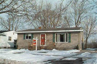 2933 Alpha Way, Flint, MI 48506 photo 1