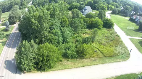 373 Hyder Cir, Plainwell, MI 49080 photo 8