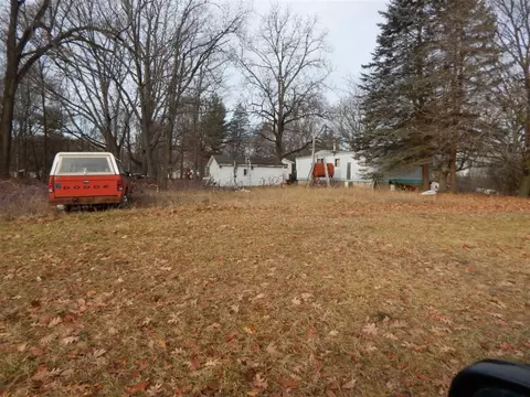 1480 E 120th, Grant, MI 49327 photo 2