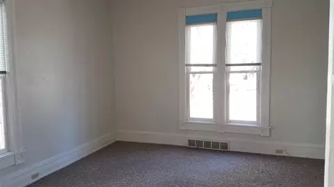 307 E Main, Ionia, MI 48846 photo 7