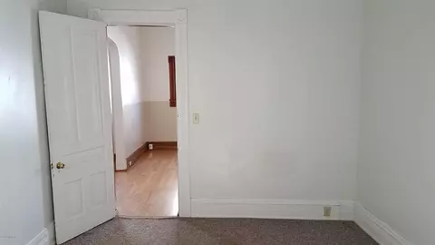 307 E Main, Ionia, MI 48846 photo 11