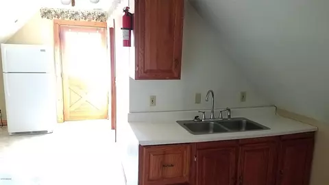 307 E Main, Ionia, MI 48846 photo 21